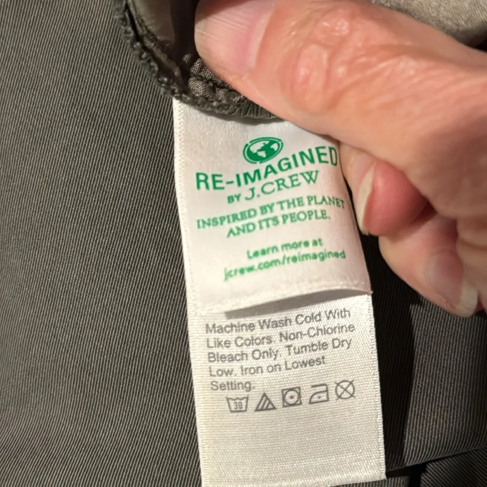 J Crew 🎉host pickx4🎉🎈Re-Imagined slouchy boyfriend petite chinos - Picture 4 of 9